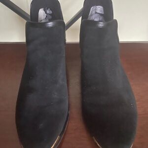 Ted Baker Black and Cream Footwear